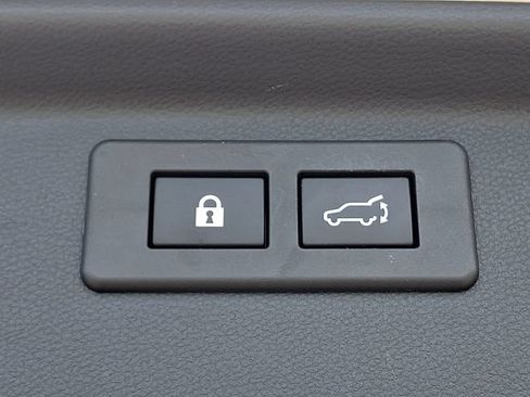 Used 2024 Subaru Forester Touring AWD/4WD image 31