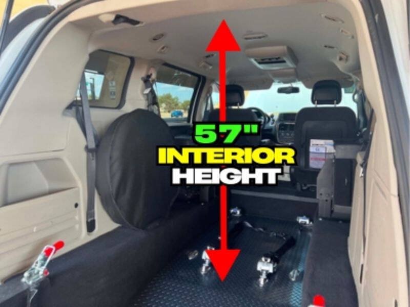 Used 2017 Dodge Grand Caravan SE w/ Power Window Group FWD image 43
