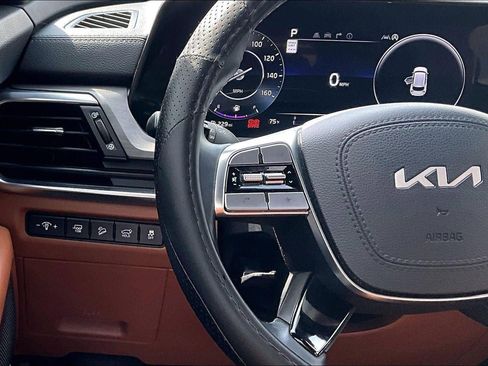 Used 2024 Kia Telluride SX Prestige X-Pro image 17