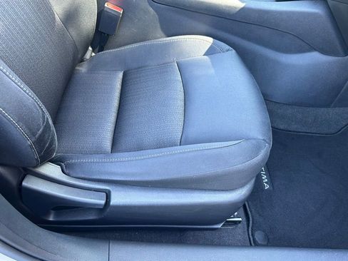 Used 2022 Nissan Altima 2.5 SV image 34