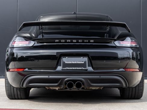 Used 2018 Porsche 718 Cayman S w/ Sport Chrono Package image 10