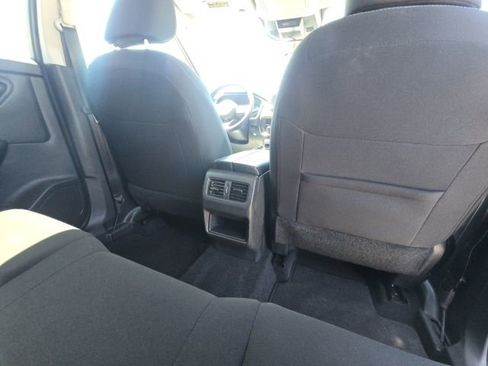 Used 2024 Nissan Rogue S AWD/4WD image 16