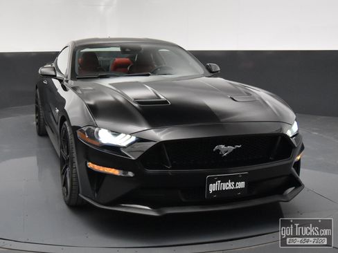 Used 2021 Ford Mustang GT Premium w/ Equipment Group 401A image 47