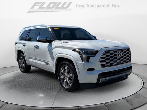 Used 2023 Toyota Sequoia Capstone AWD/4WD image 1