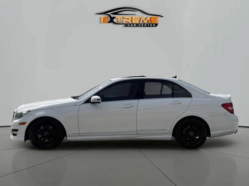 Used 2013 Mercedes-Benz C 300 4MATIC Sedan image 3