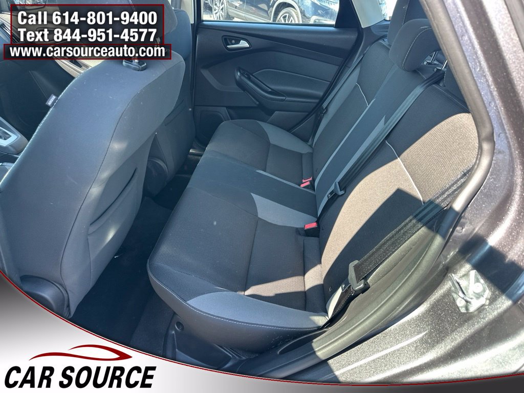Used 2013 Ford Focus SE FWD image 17