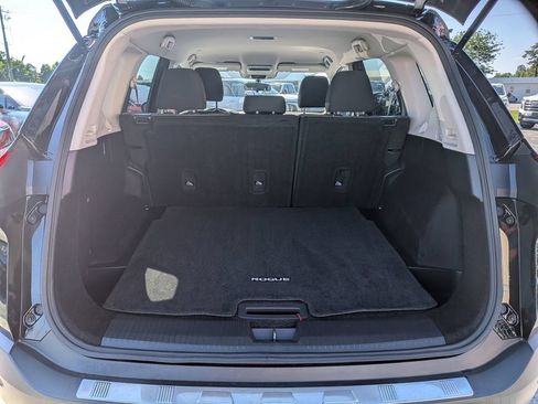 Used 2023 Nissan Rogue SV AWD/4WD image 22