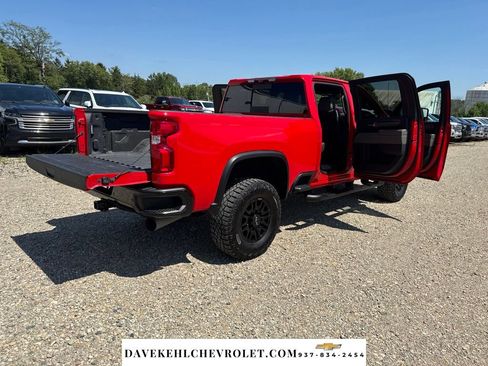 Used 2024 Chevrolet Silverado 2500 ZR2 w/ Technology Package AWD/4WD image 37