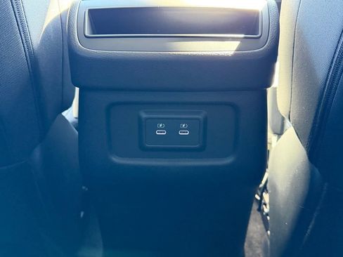 New 2026 Nissan Pathfinder S image 18