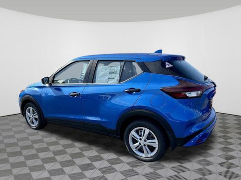 Certified 2025 Nissan Kicks Play S FWD image 16