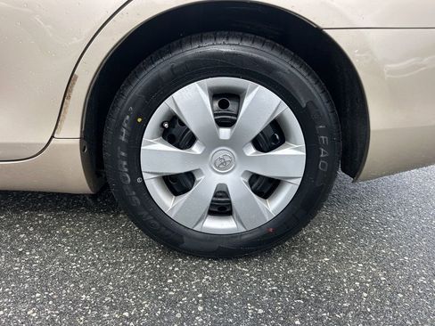 Used 2009 Toyota Camry LE image 22