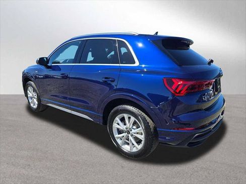 Used 2025 Audi Q3 2.0T Premium Plus w/ Premium Plus Package AWD/4WD image 3