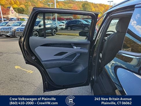 New 2026 Volkswagen Tiguan SE R-Line image 48