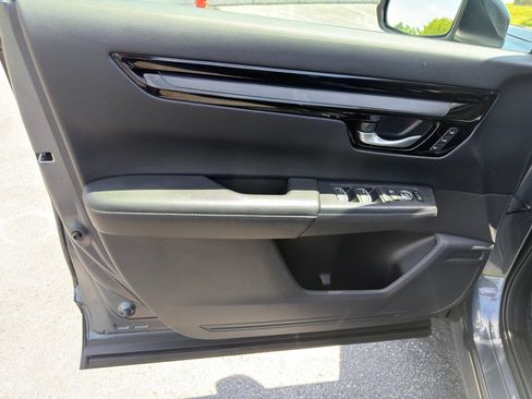 Used 2024 Honda CR-V EX-L image 12