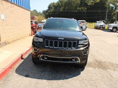 Used 2015 Jeep Grand Cherokee Overland w/ Advanced Technology Group AWD/4WD image 2