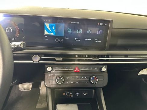 Certified 2025 Hyundai Tucson SE image 21