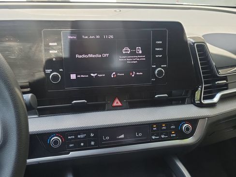 Certified 2024 Kia Sportage LX FWD image 23