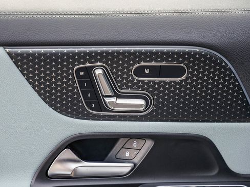 New 2026 Mercedes-Benz GLA 250 GLA 250 image 22