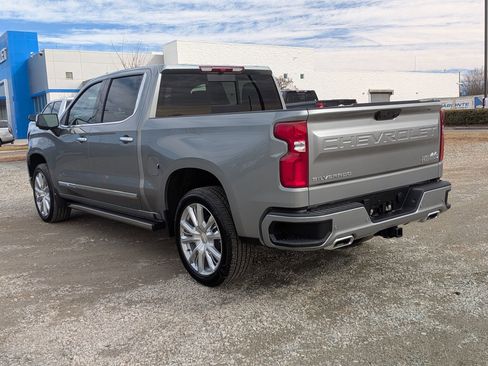 New 2026 Chevrolet Silverado 1500 High Country w/ High Country Premium Package image 6