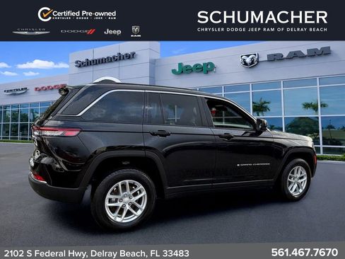 Used 2025 Jeep Grand Cherokee Laredo X w/ Luxury Tech Group I RWD image 7