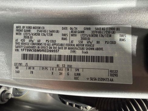 Certified 2024 Ford F350 Platinum AWD/4WD image 41