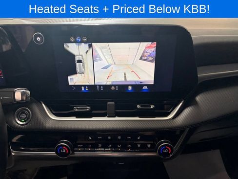Used 2025 Chevrolet Equinox LT w/ Convenience Package II FWD image 12