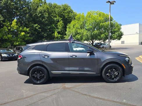 Certified 2023 Kia Sportage X-Pro AWD/4WD image 2
