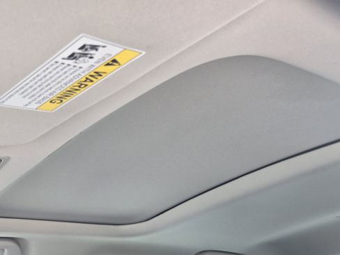 Used 2023 Acura TLX w/ Technology Package image 34