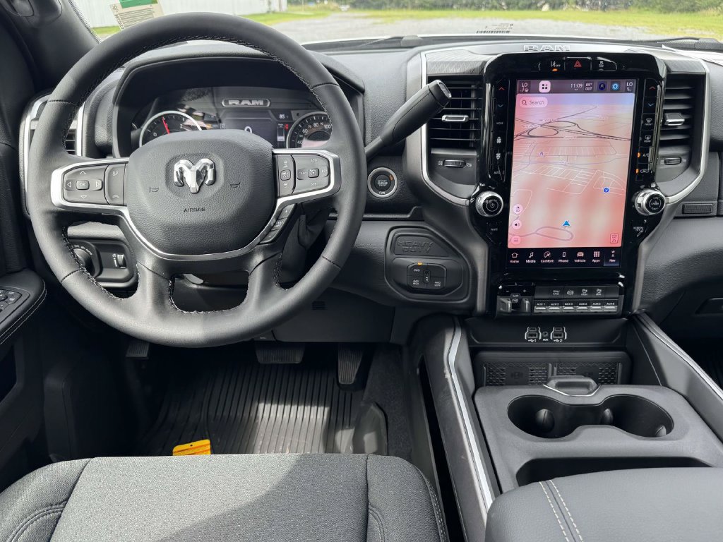 New 2026 RAM 3500 Big Horn AWD/4WD image 16