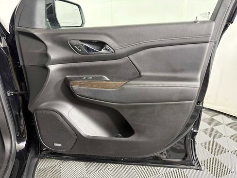 Certified 2023 GMC Acadia Denali w/ Trailering Package image 24