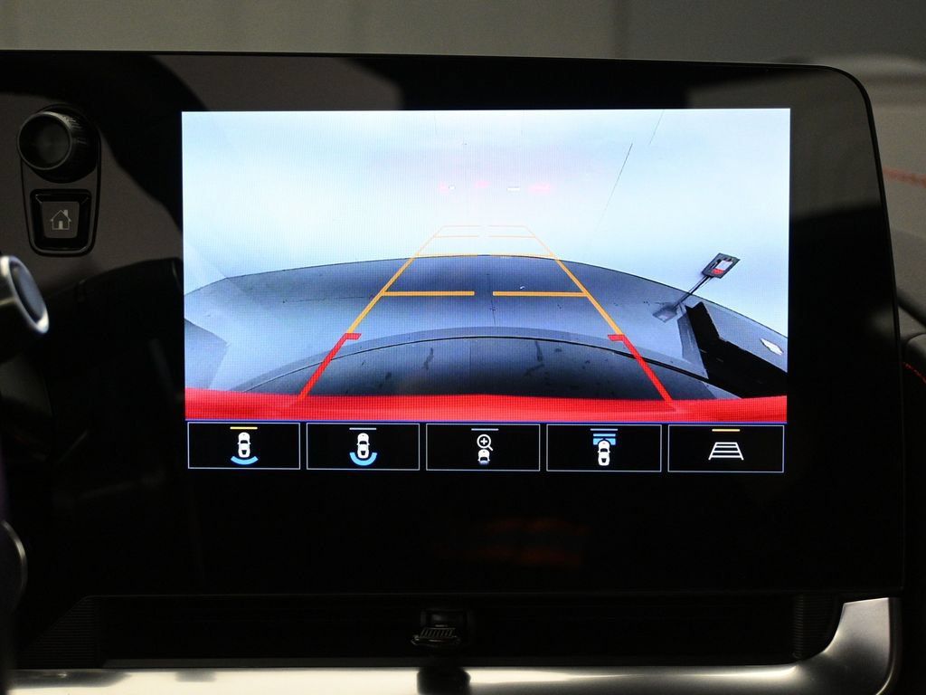 Used 2021 Chevrolet Corvette Stingray Premium Conv w/ Z51 Performance Package RWD image 20