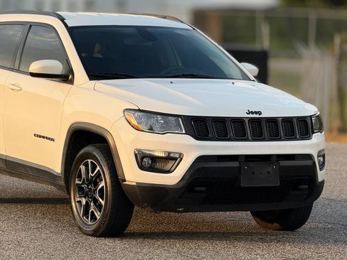 Used 2019 Jeep Compass Sport AWD/4WD image 15