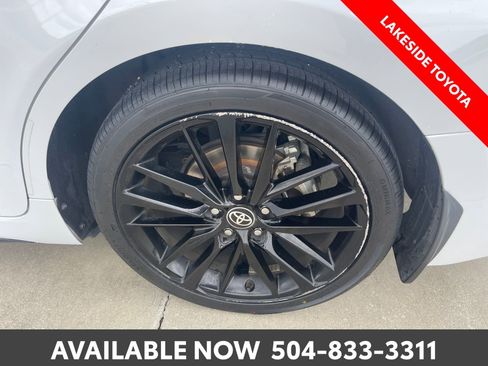 Used 2023 Toyota Camry XSE FWD image 12