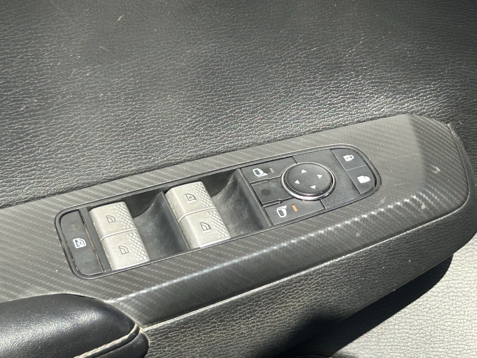 Used 2022 Mitsubishi Outlander SE FWD image 27