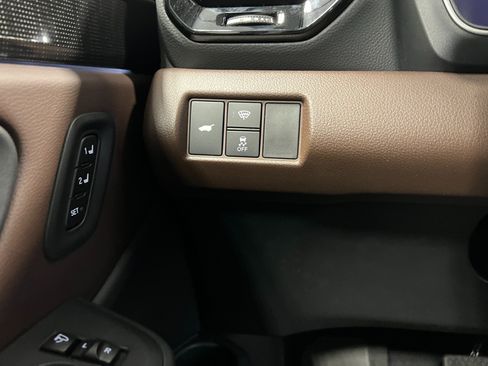 New 2025 Honda Pilot Elite image 17