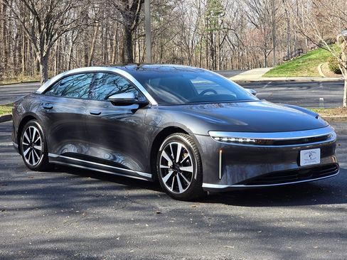 Used 2022 Lucid Air Grand Touring image 9