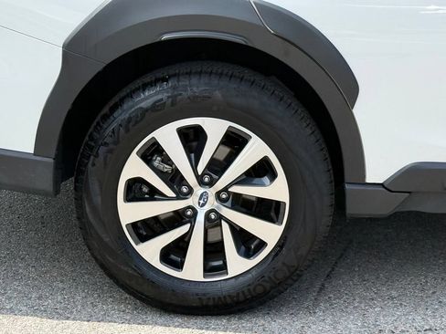 Certified 2024 Subaru Outback Premium AWD/4WD image 13