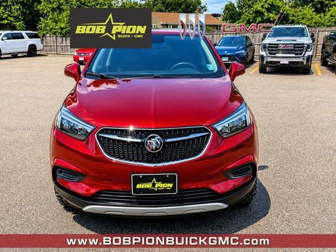 Used 2022 Buick Encore Preferred w/ Safety Package AWD/4WD image 5