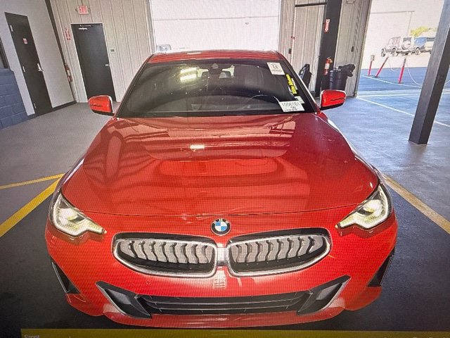 Used 2023 BMW 230i Coupe w/ Premium Package RWD image 2