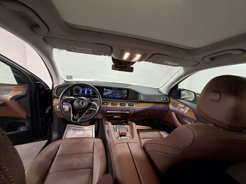 Used 2024 Mercedes-Benz GLS 450 GLS 450 image 21