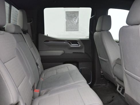Used 2024 GMC Sierra 1500 SLE w/ Preferred Package image 13