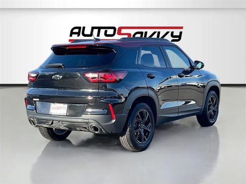 Used 2025 Chevrolet TrailBlazer RS image 7