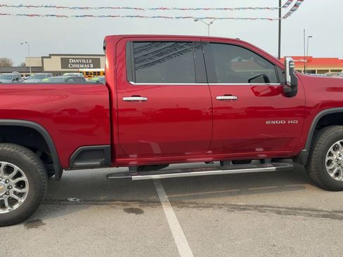 Used 2024 Chevrolet Silverado 2500 LTZ w/ LTZ Premium Package image 8