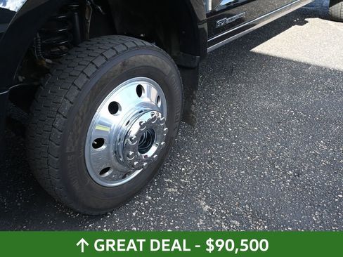Used 2024 Ford F450 Platinum w/ Camper Package image 15