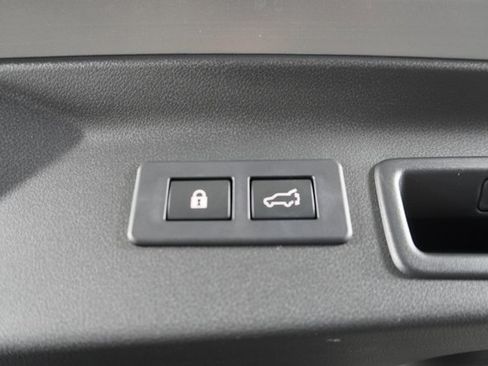 Certified 2025 Subaru Forester Limited w/ Popular Package #1 image 38