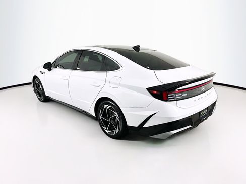 Used 2025 Hyundai Sonata SEL FWD image 5