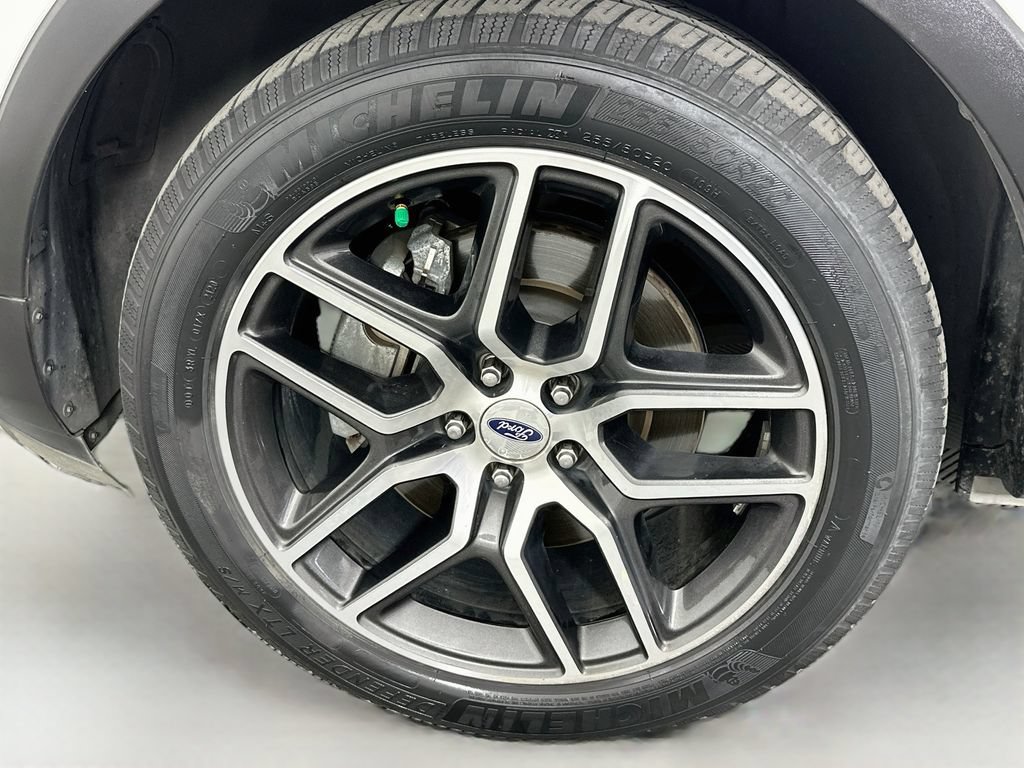 Used 2017 Ford Explorer Sport AWD/4WD image 33