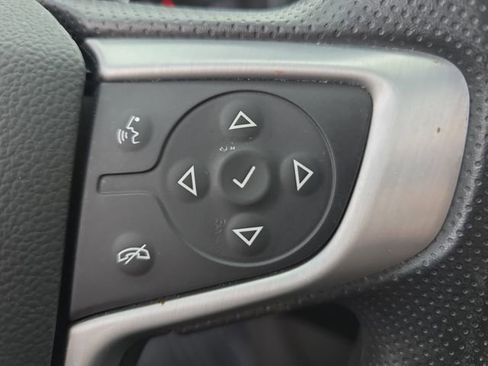 Used 2023 GMC Terrain SLE w/ Driver Convenience Package FWD image 20