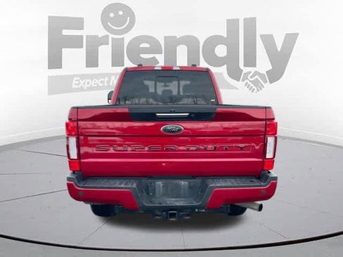 Used 2022 Ford F250 Lariat w/ Black Appearance Package image 6