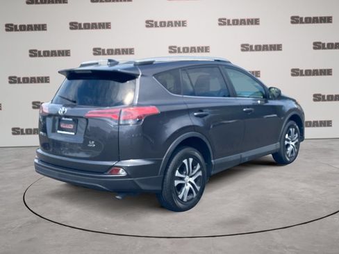 Used 2018 Toyota RAV4 LE w/ All Weather Liner Package AWD/4WD image 5